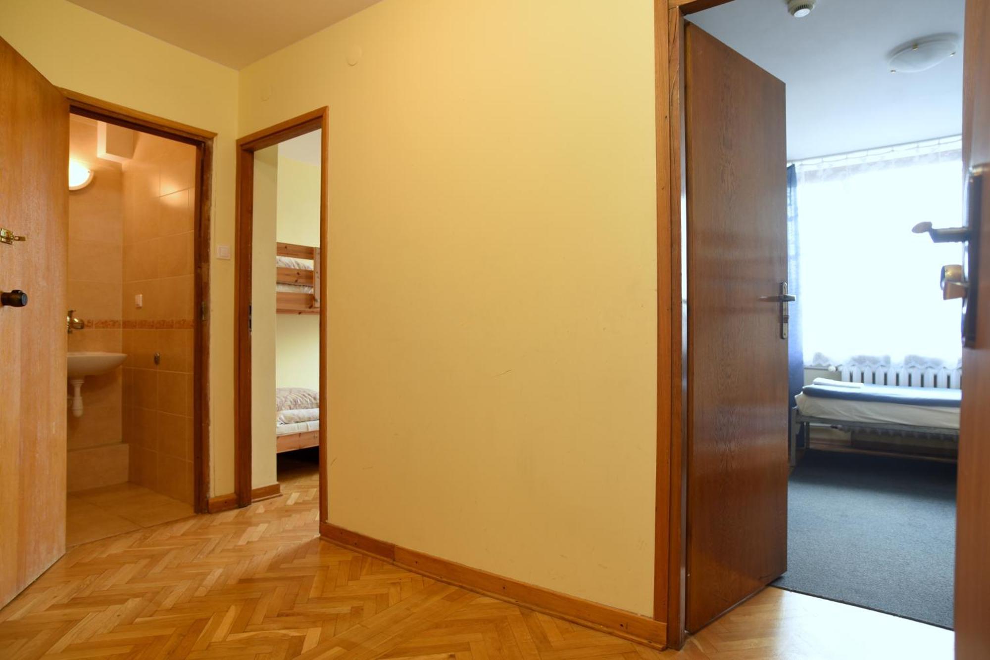 Dobre Miejsce Dom Rekolekcyjny 2* Warszawa