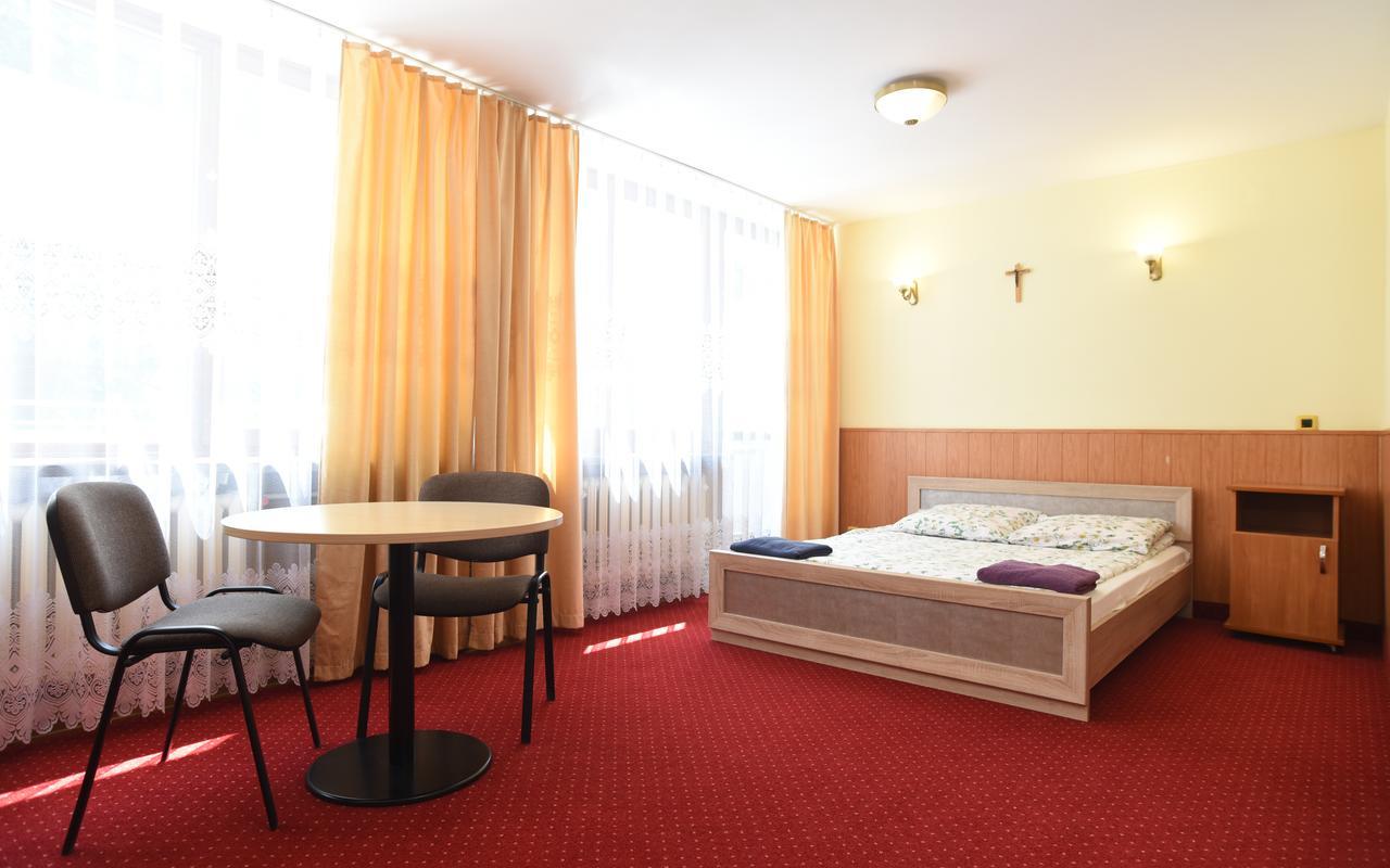 Dobre Miejsce Dom Rekolekcyjny 2* Warszawa